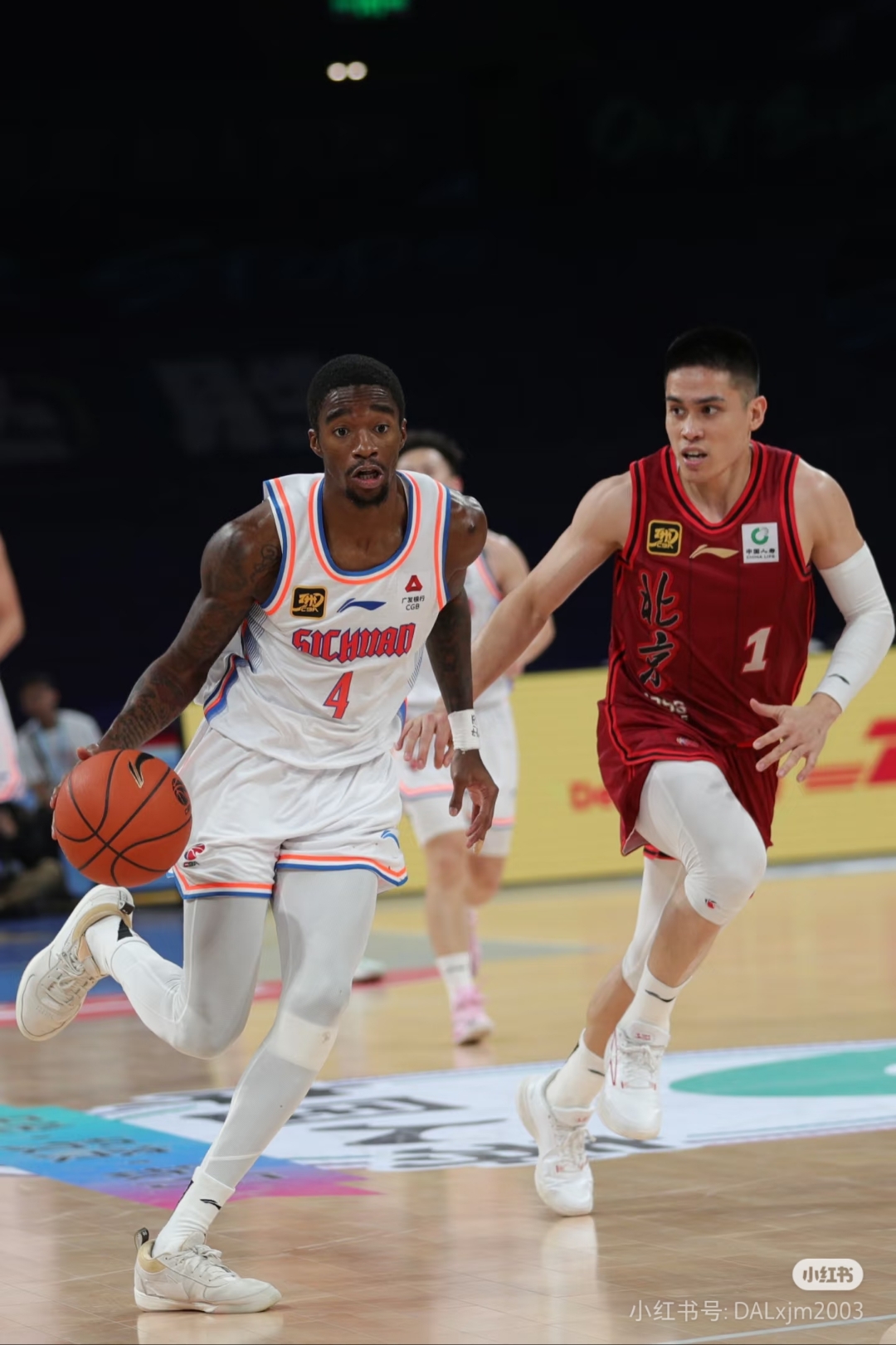 开云APP下载-关于CBA季后赛集结日走向成谜；皇家社会防线松动；管理层满意；赛季目标并未改变的信息