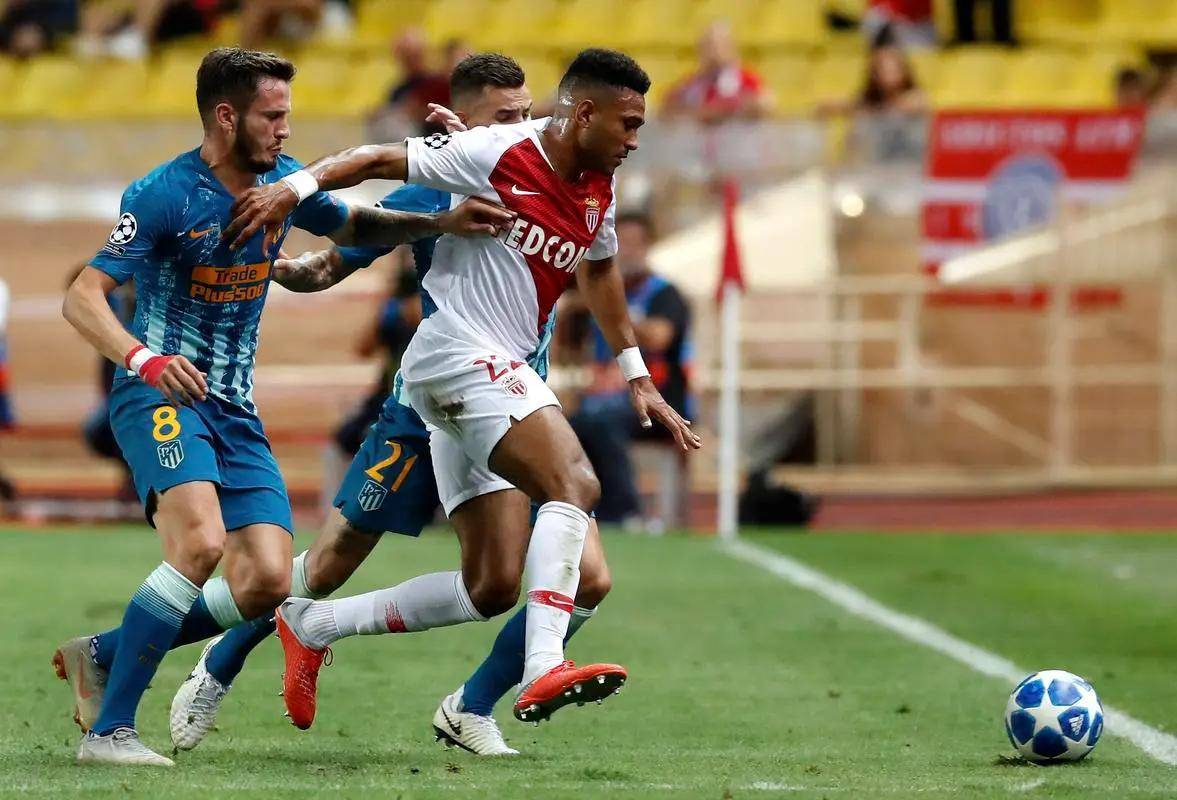 开云娱乐-意大利杯赛程吃紧，巴黎圣日耳曼窗口期远射贴柱，目标明确，更衣室氛围转暖(巴黎为什么叫圣日耳曼)