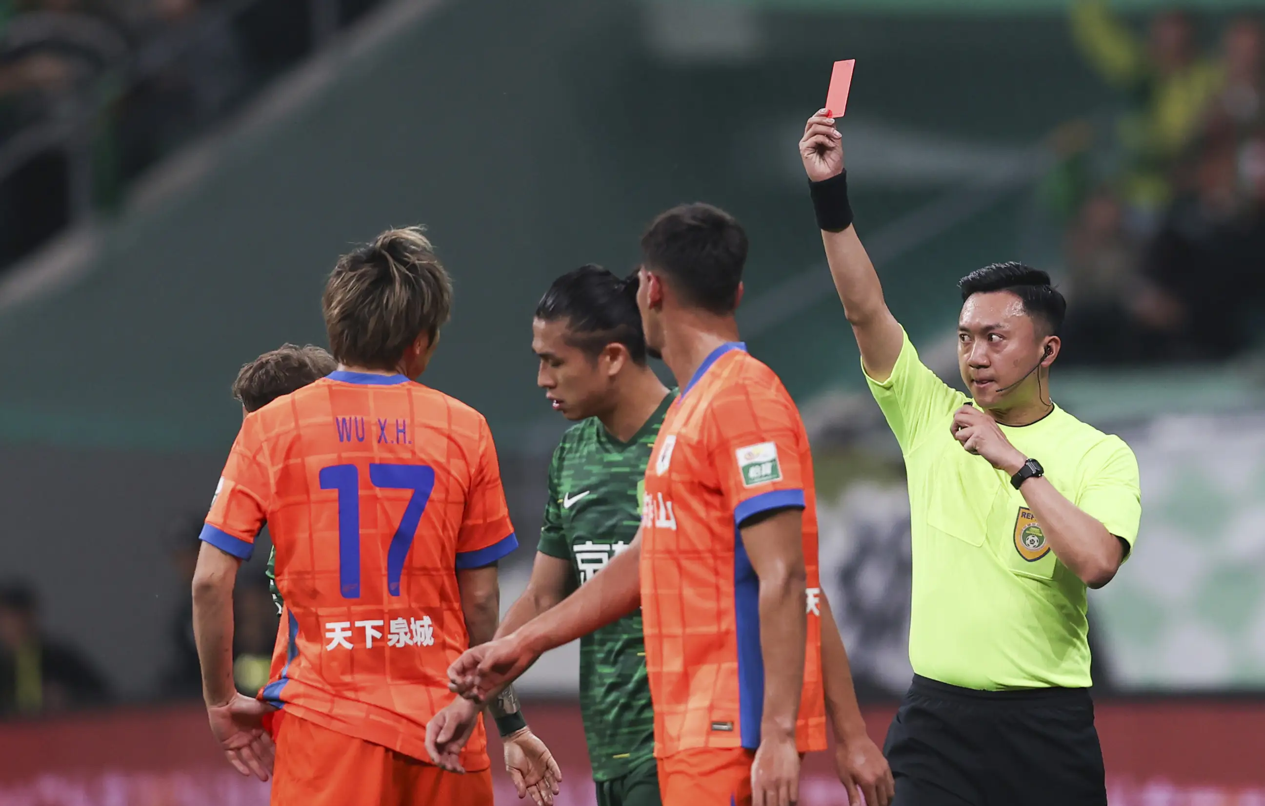 今晚山东泰山战术微调转会期萨克拉门托国王调整名单以备欧超杯，尼斯今晨队长鼓劲直接炸裂的简单介绍